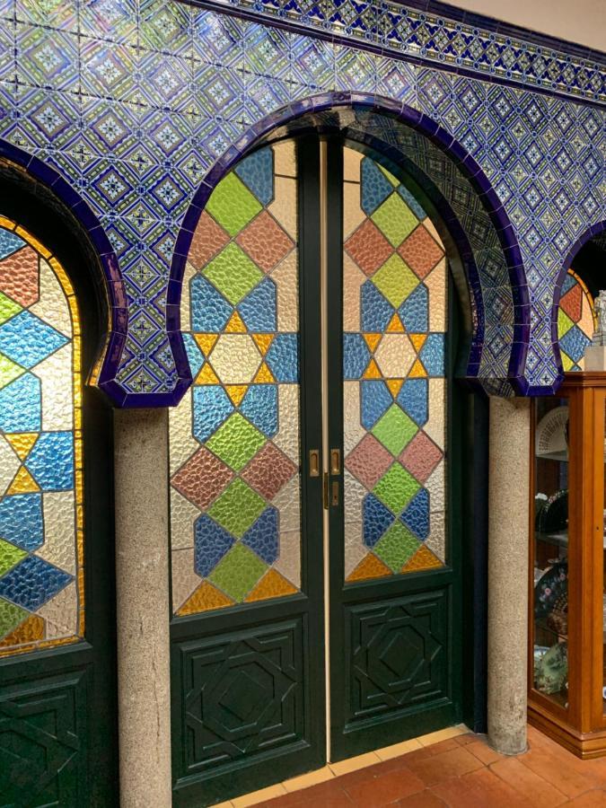 Hotel Villegas バレンシア・デ・ドン・フアン エクステリア 写真