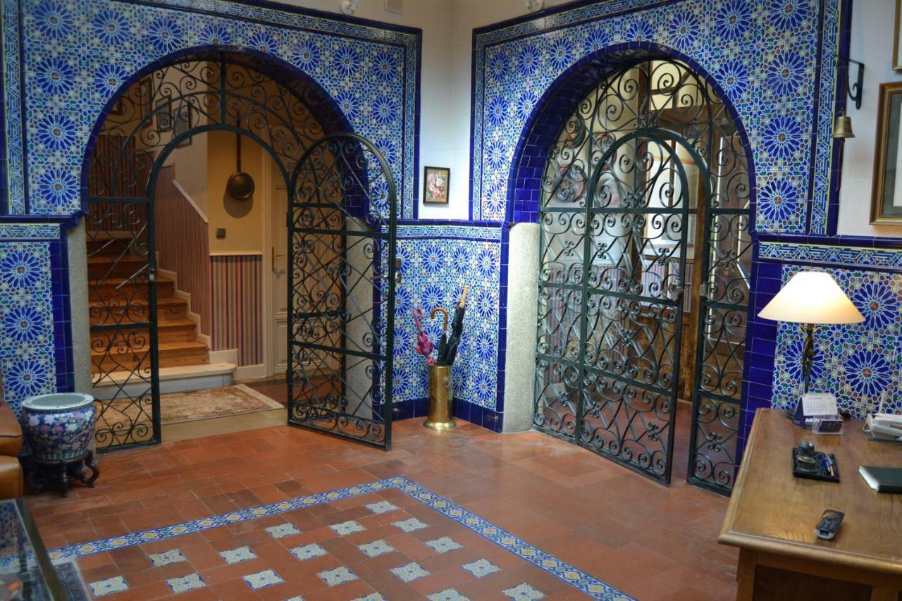 Hotel Villegas バレンシア・デ・ドン・フアン エクステリア 写真